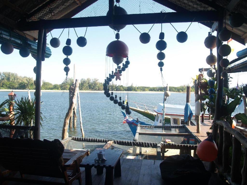 Peacock Hostel Ko Lanta Dış mekan fotoğraf