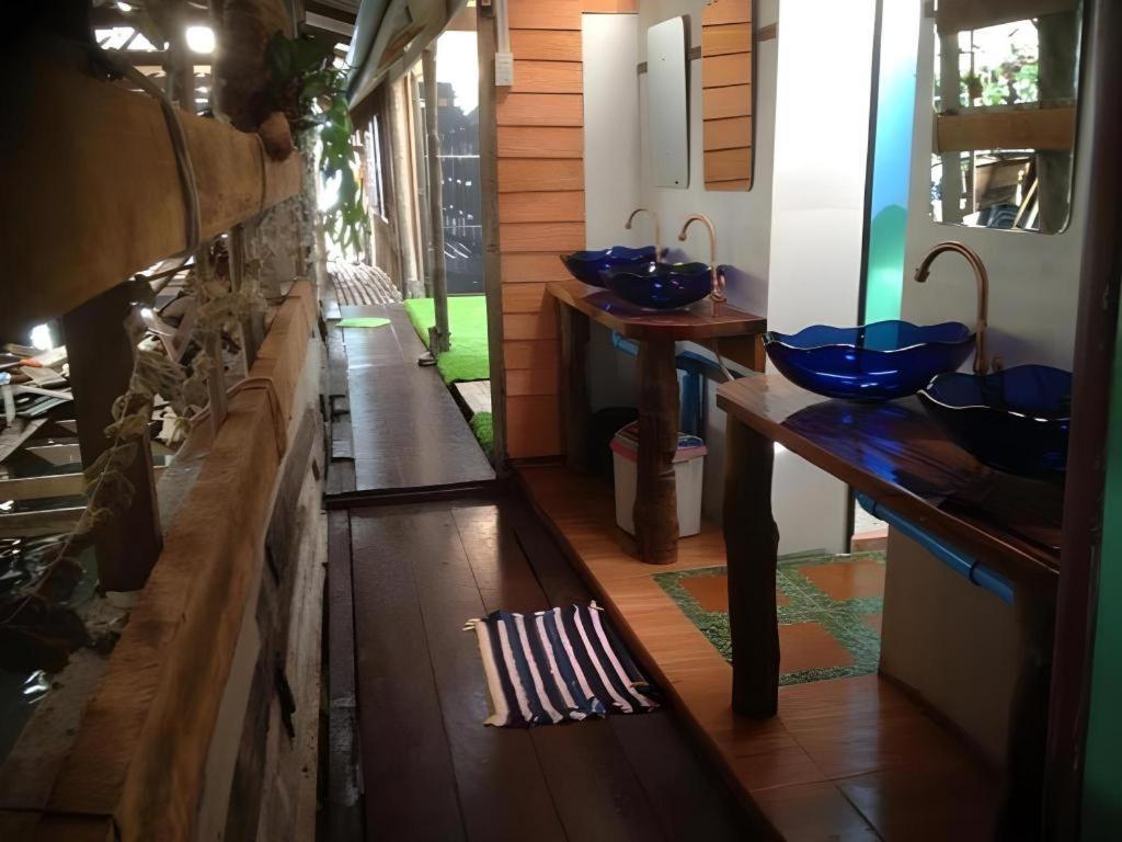 Peacock Hostel Ko Lanta Dış mekan fotoğraf