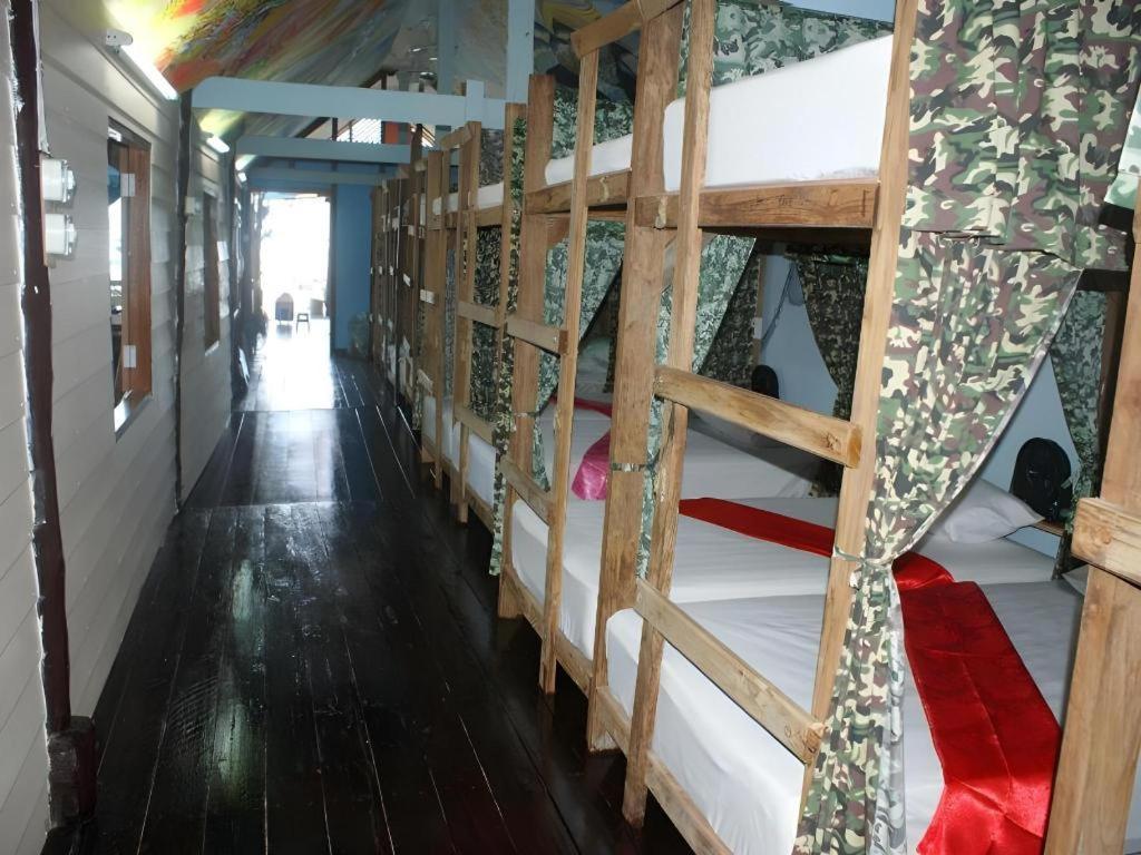 Peacock Hostel Ko Lanta Dış mekan fotoğraf