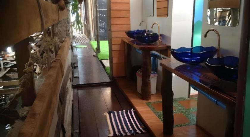 Peacock Hostel Ko Lanta Dış mekan fotoğraf