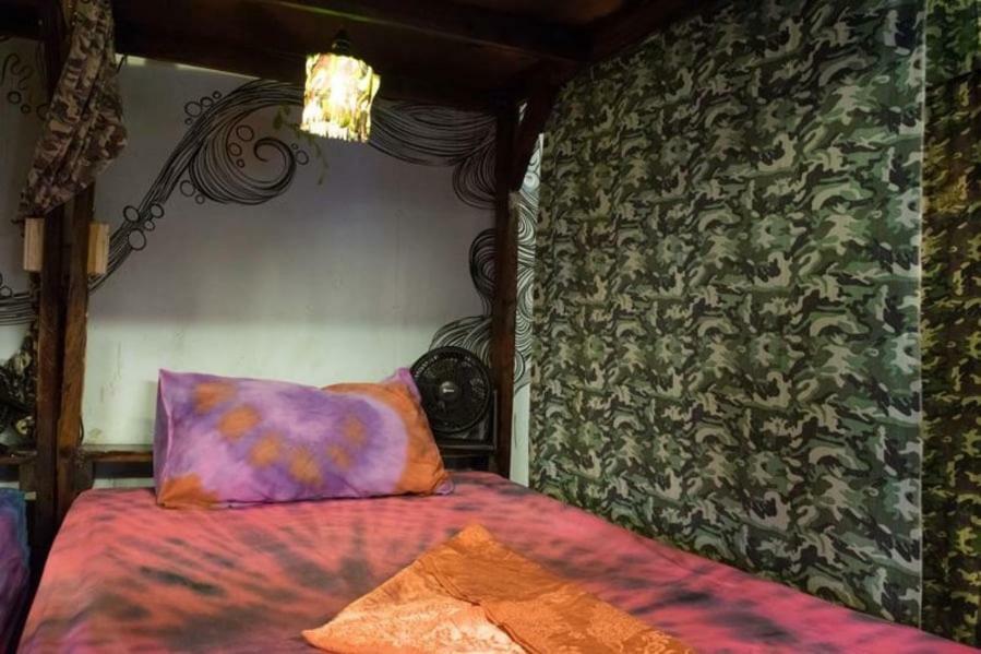 Peacock Hostel Ko Lanta Dış mekan fotoğraf